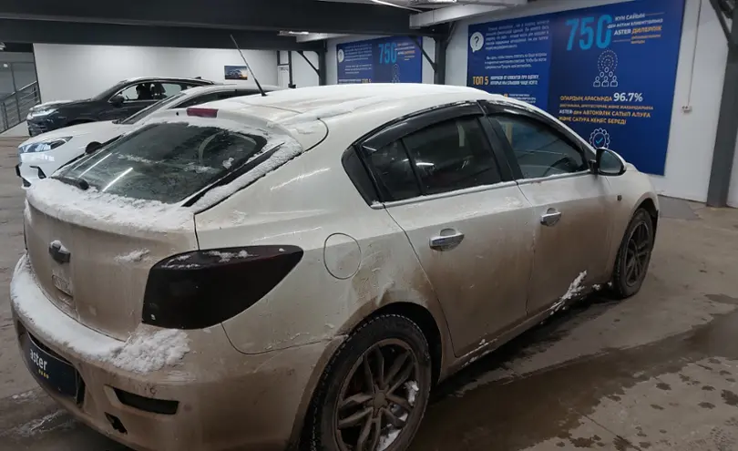 Chevrolet Cruze 2013 года за 4 000 000 тг. в Астана фото 3