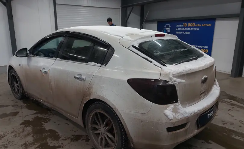 Chevrolet Cruze 2013 года за 4 000 000 тг. в Астана фото 4