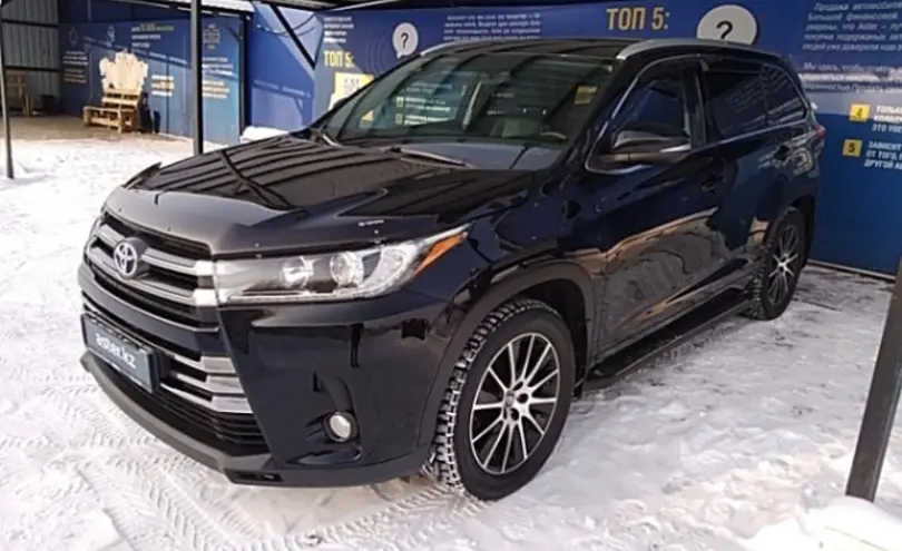 Toyota Highlander 2018 года за 20 000 000 тг. в Усть-Каменогорск