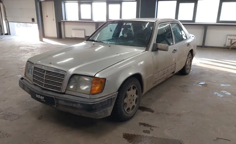 Mercedes-Benz W124 1993 года за 700 000 тг. в Астана