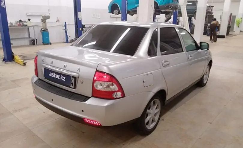 LADA (ВАЗ) Priora 2013 года за 2 200 000 тг. в Актобе фото 5
