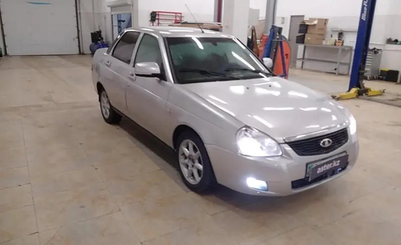 LADA (ВАЗ) Priora 2013 года за 2 200 000 тг. в Актобе фото 3