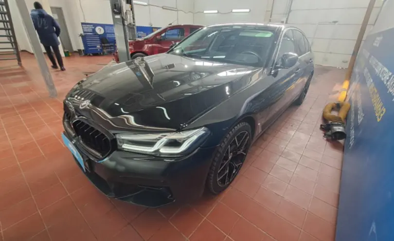 BMW 5 серии 2021 года за 20 000 000 тг. в Астана