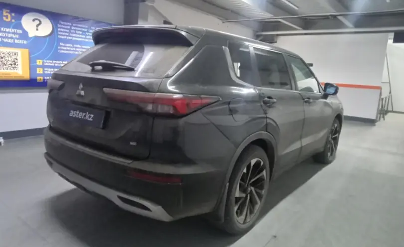 Mitsubishi Outlander 2021 года за 16 500 000 тг. в Уральск фото 5