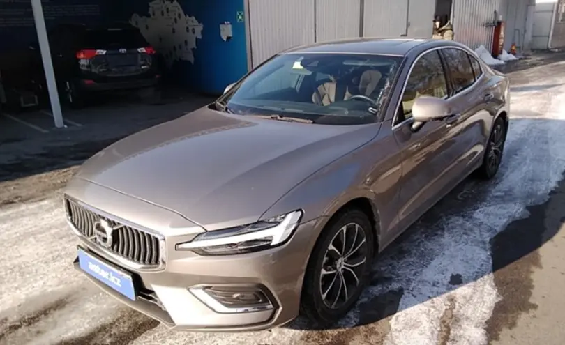 Volvo S60 2022 года за 20 000 000 тг. в Алматы