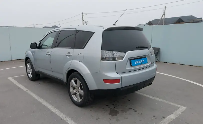 Mitsubishi Outlander 2007 года за 6 500 000 тг. в Шымкент фото 4