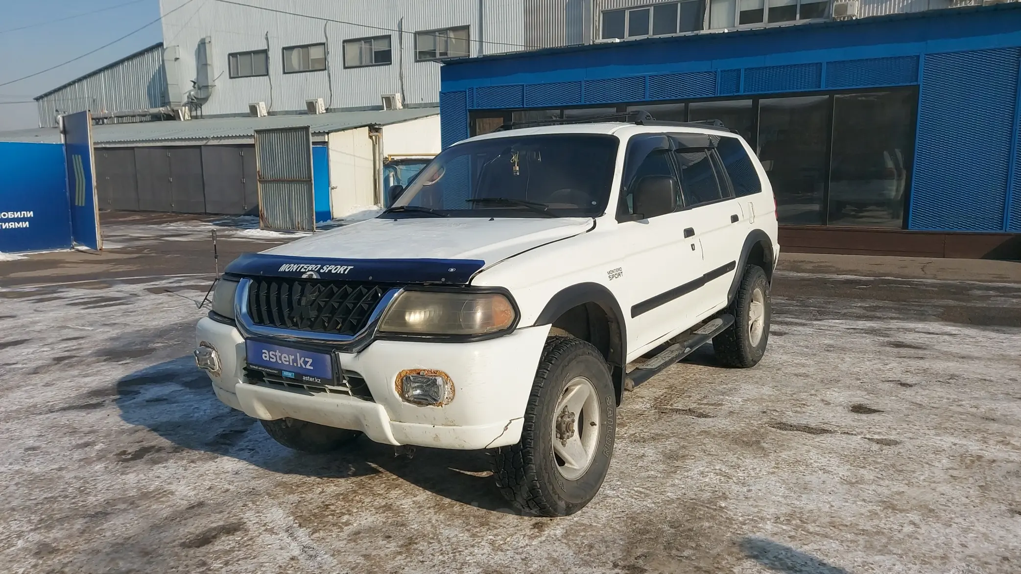 Mitsubishi Montero Sport 2000