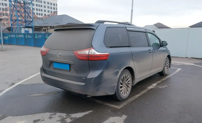 Toyota Sienna 2015 года за 14 200 000 тг. в Шымкент фото 3
