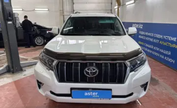 Toyota Land Cruiser Prado 2019 года за 22 000 000 тг. в Астана фото 2