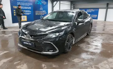 Toyota Camry 2018 года за 12 500 000 тг. в Астана фото 1