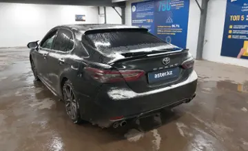 Toyota Camry 2018 года за 12 500 000 тг. в Астана фото 4