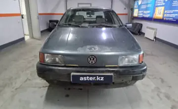 Volkswagen Passat 1988 года за 1 200 000 тг. в Уральск фото 2