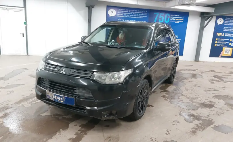 Mitsubishi Outlander 2013 года за 7 500 000 тг. в Астана