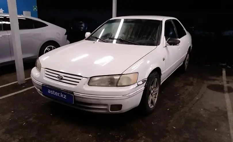 Toyota Camry 2000 года за 2 200 000 тг. в Алматы