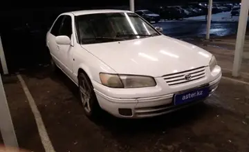 Toyota Camry 2000 года за 2 200 000 тг. в Алматы фото 3