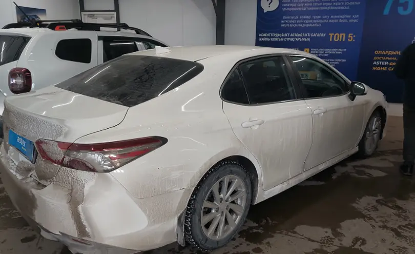 Toyota Camry 2020 года за 10 500 000 тг. в Астана фото 3