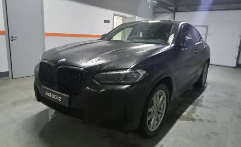 BMW X4 2022 года за 40 000 000 тг. в Уральск