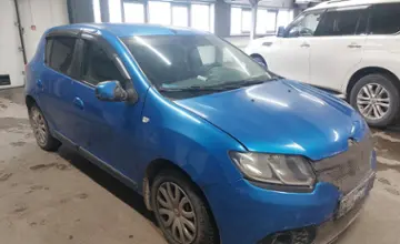 Renault Sandero 2015