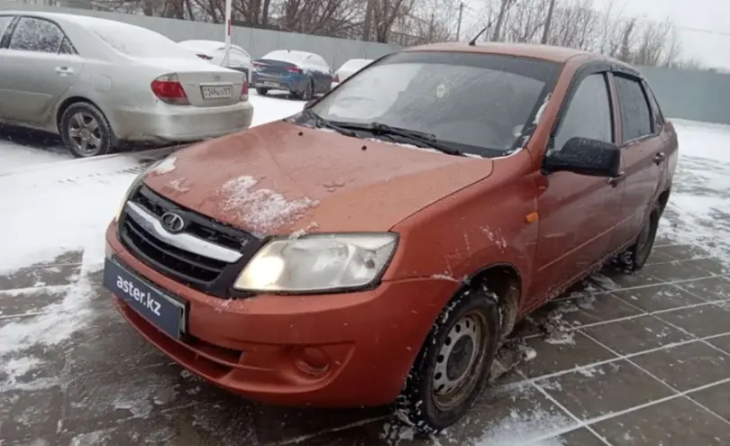 LADA (ВАЗ) Granta 2013 года за 2 000 000 тг. в Уральск