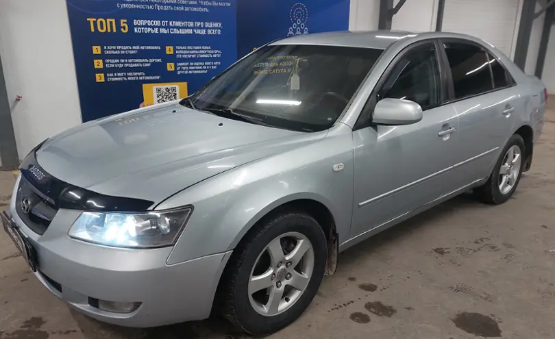 Hyundai Sonata 2005 года за 3 000 000 тг. в Астана