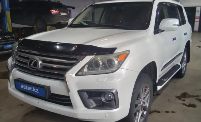 Lexus LX 2013 года за 23 500 000 тг. в Караганда