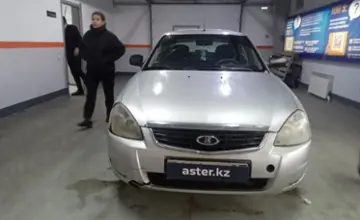 LADA (ВАЗ) Priora 2013 года за 1 700 000 тг. в Уральск фото 2
