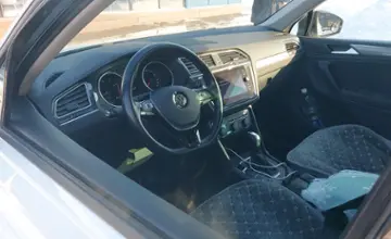 Volkswagen Tiguan 2020 года за 10 500 000 тг. в Алматы фото 5