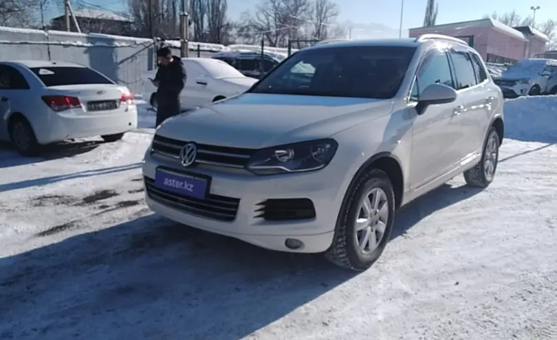 Volkswagen Touareg 2011 года за 9 000 000 тг. в Алматы