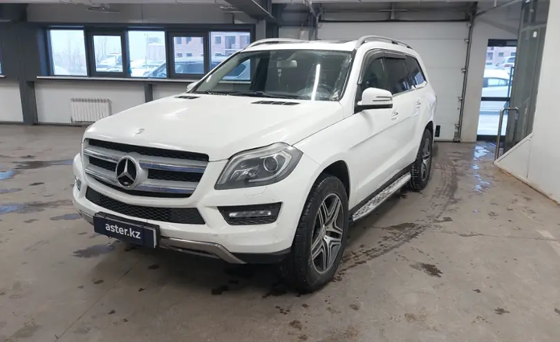 Mercedes-Benz GL-Класс 2014 года за 16 000 000 тг. в Астана