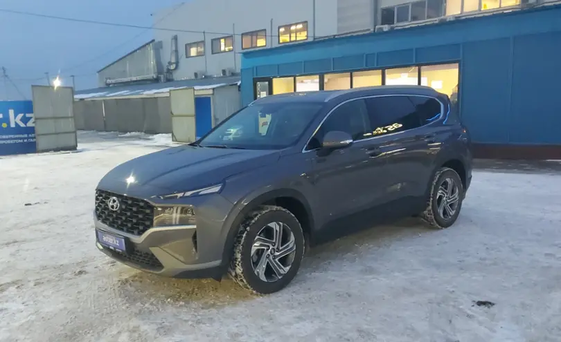 Hyundai Santa Fe 2022 года за 18 500 000 тг. в Алматы