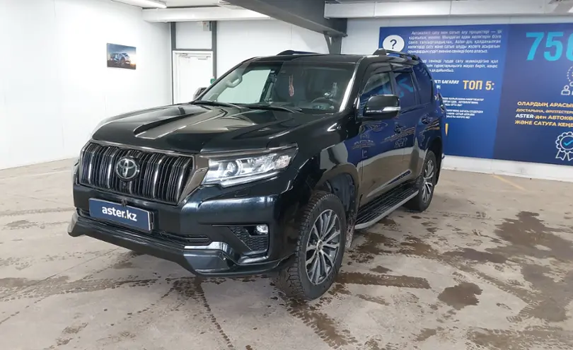 Toyota Land Cruiser Prado 2021 года за 30 000 000 тг. в Астана