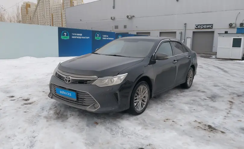 Toyota Camry 2015 года за 9 300 000 тг. в Шымкент