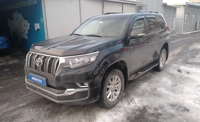 Toyota Land Cruiser Prado 2019 года за 25 000 000 тг. в Алматы