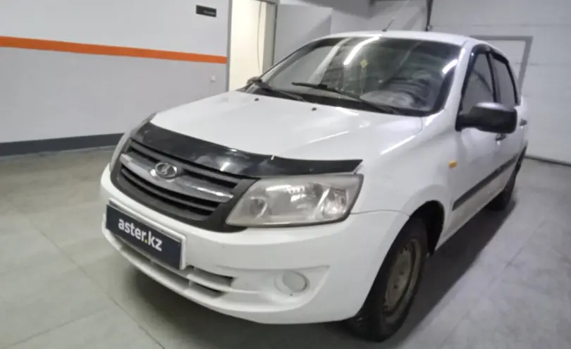 LADA (ВАЗ) Granta 2013 года за 2 500 000 тг. в Уральск