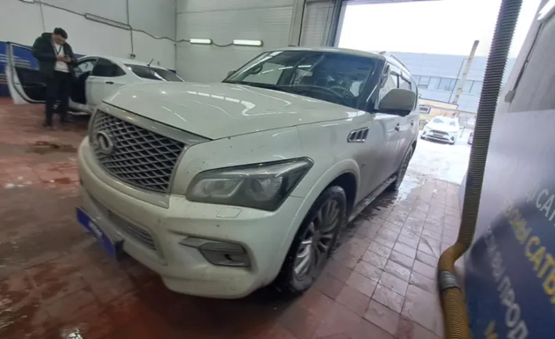 Infiniti QX80 2016 года за 20 000 000 тг. в Астана