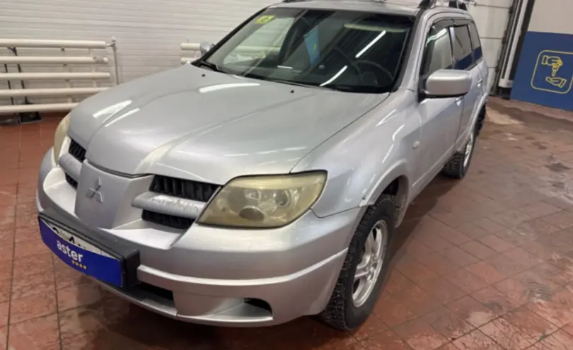 Mitsubishi Outlander 2004 года за 4 500 000 тг. в Астана