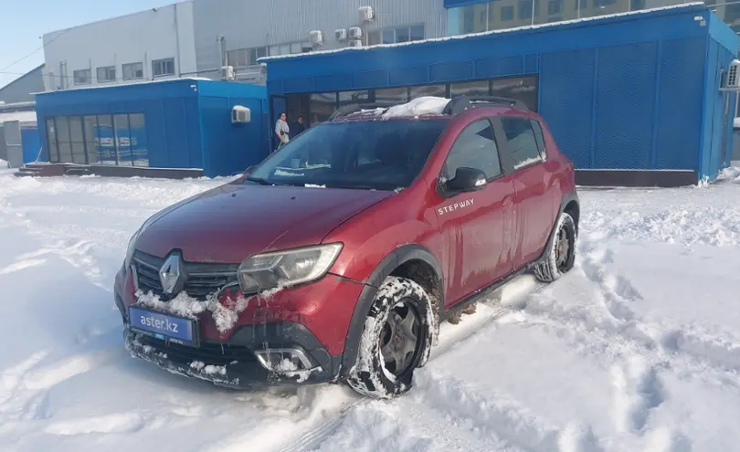 Renault Sandero 2018 года за 5 000 000 тг. в Алматы