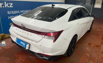 Hyundai Elantra 2022 года за 9 500 000 тг. в Астана