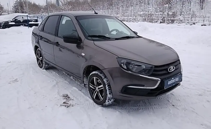 LADA (ВАЗ) Granta 2020 года за 4 500 000 тг. в Усть-Каменогорск фото 3