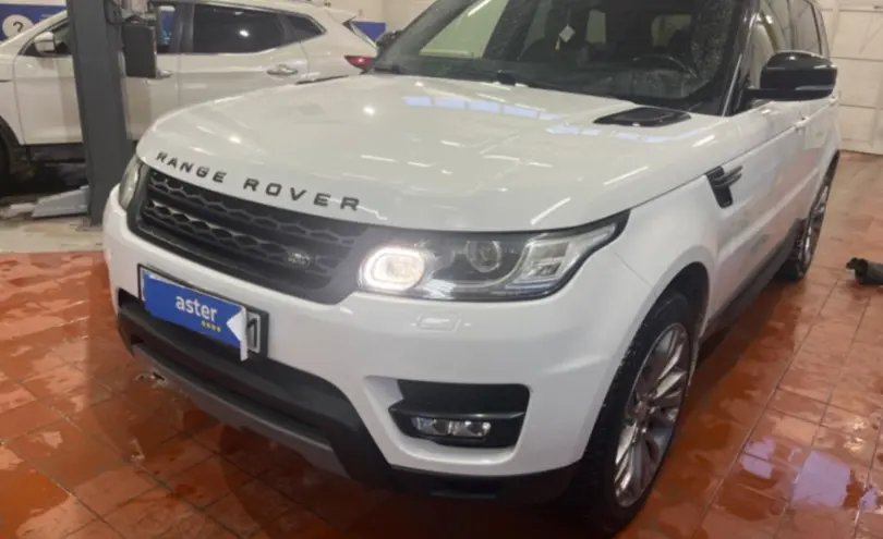 Land Rover Range Rover Sport 2014 года за 18 000 000 тг. в Астана