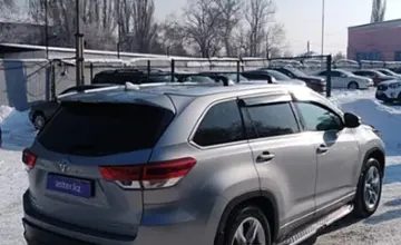 Toyota Highlander 2015 года за 17 500 000 тг. в Алматы