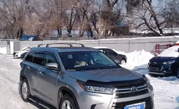 Toyota Highlander 2015 года за 17 500 000 тг. в Алматы фото 3