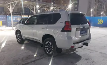 Toyota Land Cruiser Prado 2022 года за 27 500 000 тг. в Алматы фото 4