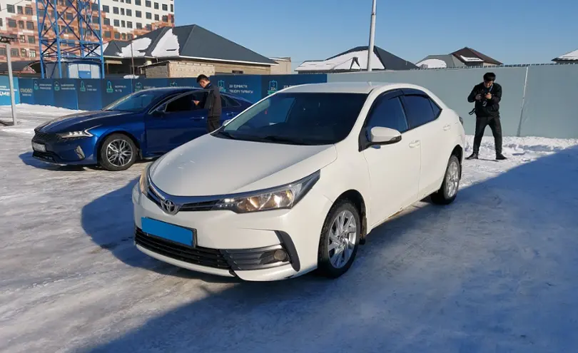 Toyota Corolla 2016 года за 8 500 000 тг. в Шымкент