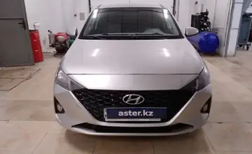 Hyundai Solaris 2023 года за 7 500 000 тг. в Актобе фото 2