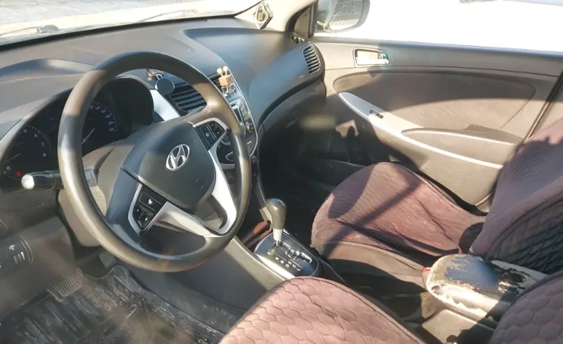 Hyundai Solaris 2012 года за 4 500 000 тг. в Алматы фото 5