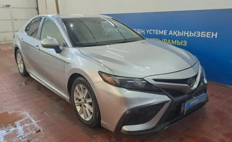 Toyota Camry 2021 года за 13 500 000 тг. в Астана фото 3