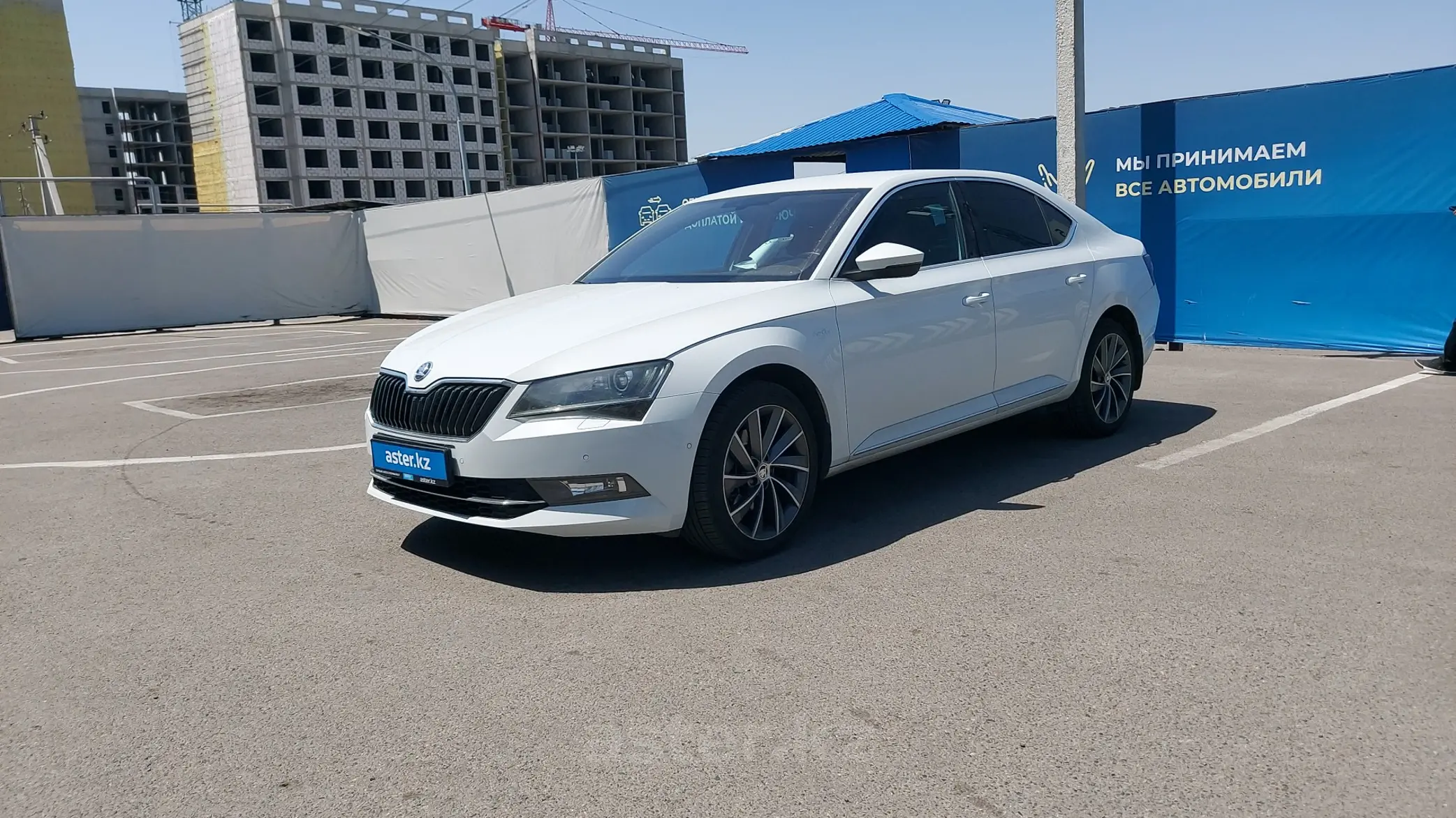 Купить Skoda Superb 2019 года в Алматы, цена 12500000 тенге. Продажа Skoda  Superb в Алматы - Aster.kz. №261949