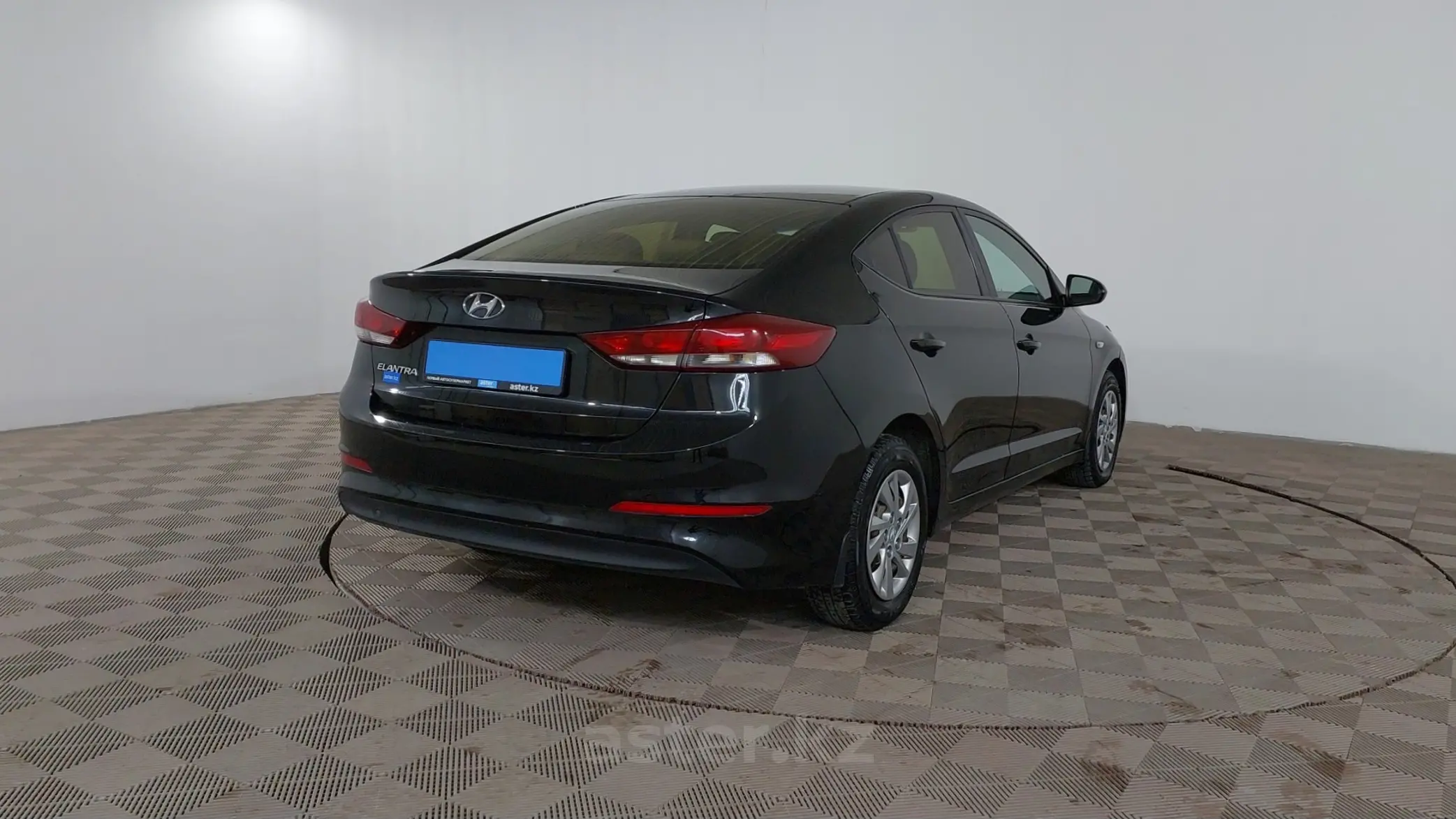 Купить Hyundai Elantra 2018 года в Шымкенте, цена 6990000 тенге. Продажа  Hyundai Elantra в Шымкенте - Aster.kz. №263701