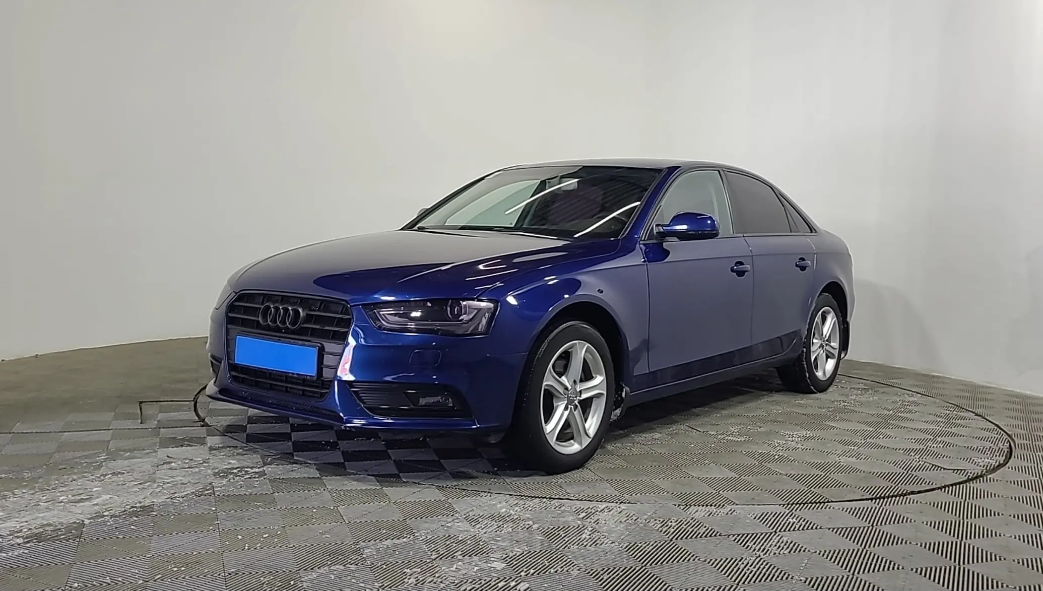 Audi A4 2015